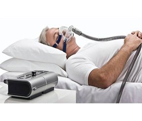 Постоянное положительное давление в дыхательных путях превосходит ночную оксигенотерапию в снижении артериального давления