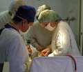 Комбинированные операции по поводу ректо-вагинальных и ректо-везикальных свищей при местно-раcпространенном раке прямой кишки
